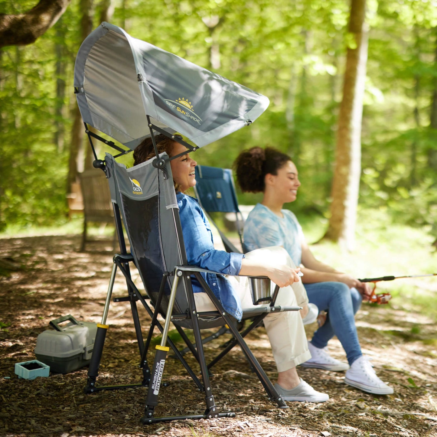 Premium All-Weather SunShade Rocker - Choice 550 - Heavy-Duty Kickback Rocker with Beverage Holder Detail