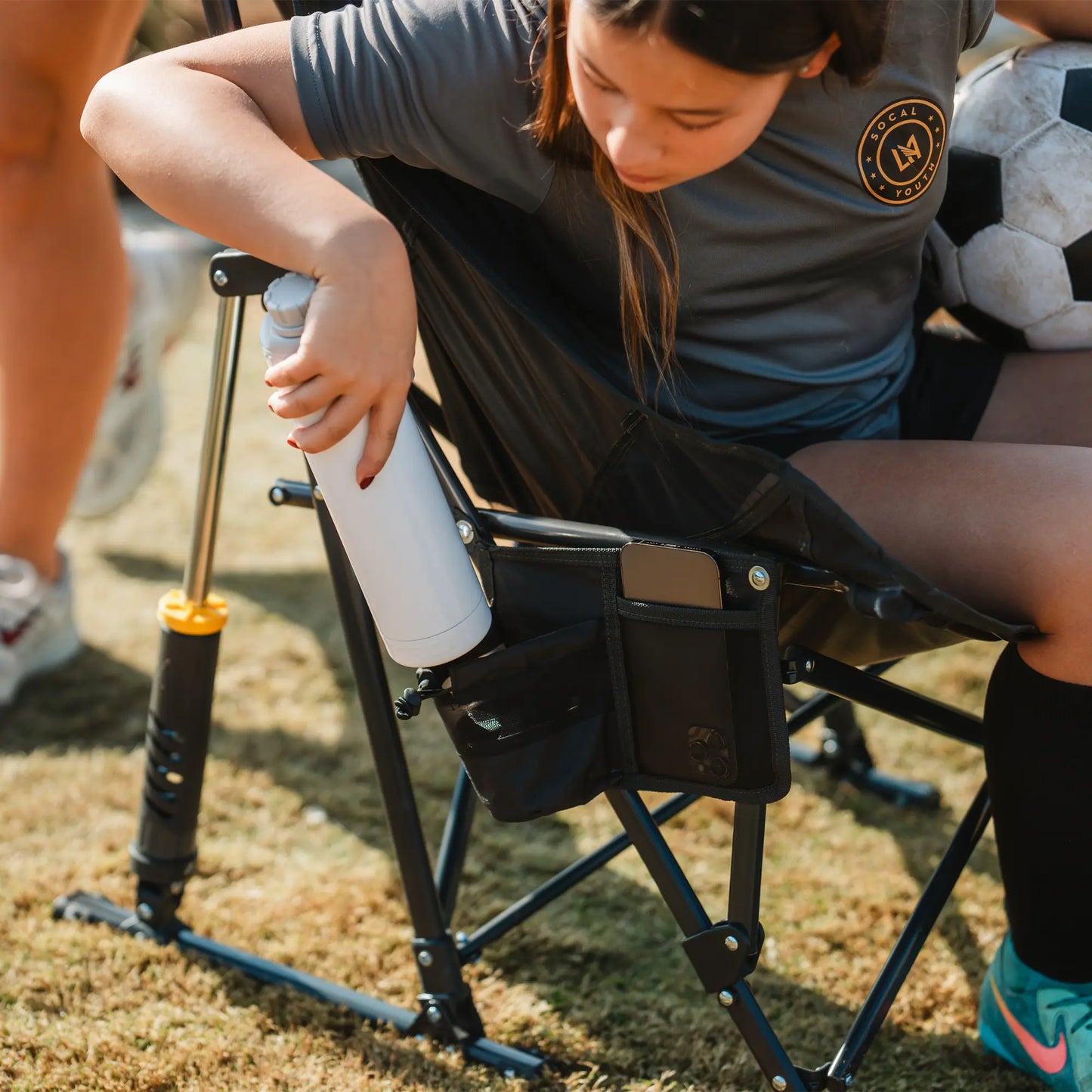 Smooth Motion Pod Rocker Elite - Choice 832 - RoadTrip Rocker Smooth Motion Camp Chair Detail