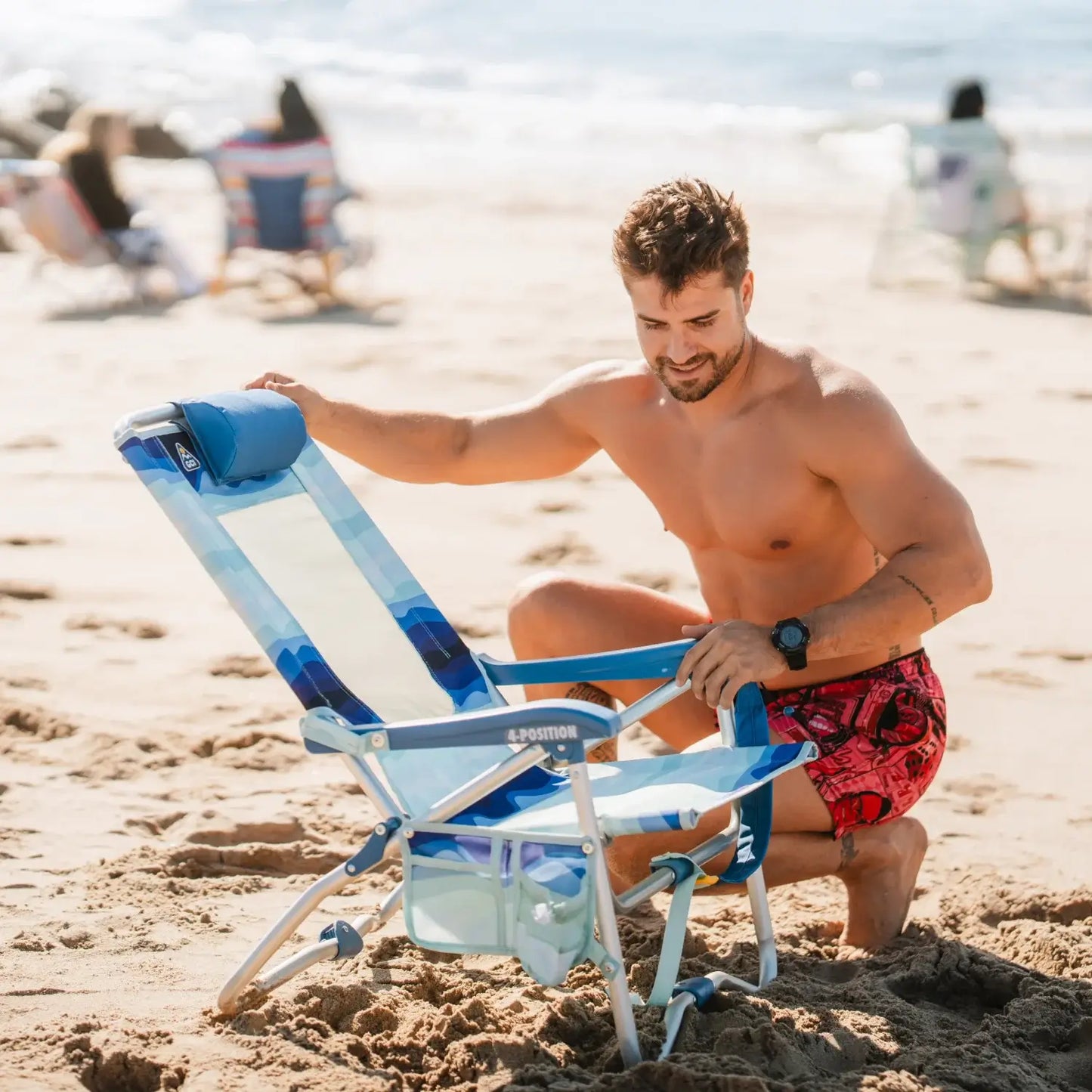Sand-Friendly Bi-Fold Beach Chair - Choice 601 - Rust-Resistant Aluminum Sand-Friendly Lounge Chair Detail