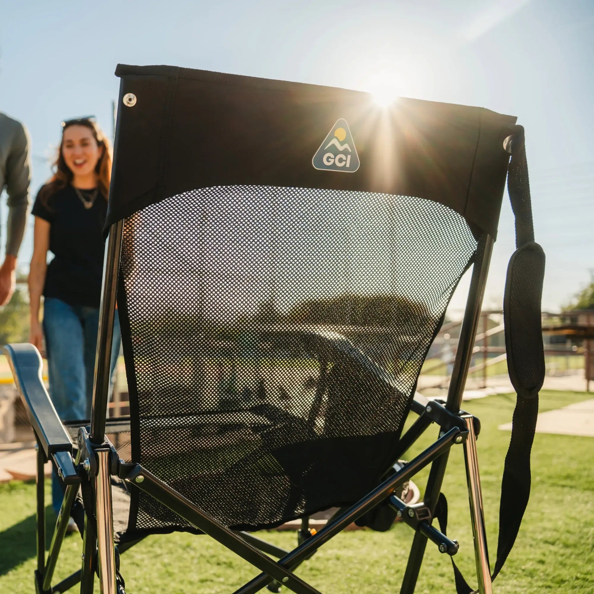 Heavy-Duty Freestyle BreezeRocker - Choice 504 - Heavy-Duty Kickback Rocker with Beverage Holder Detail